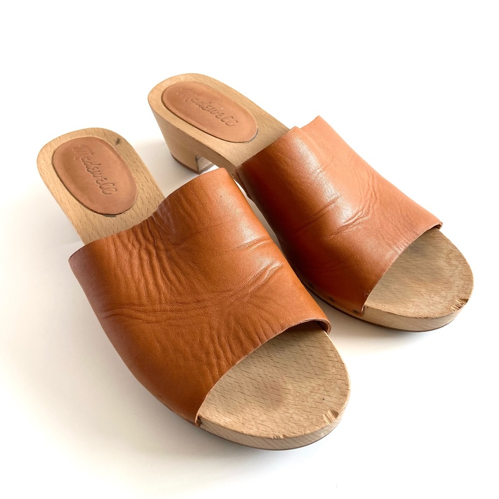 MADEWELL • The Evelyn Clog Slide Sandal in Burnished Caramel - Picture 5 of 16